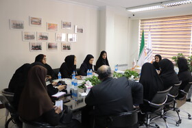 خودکفایی زنان سرپرست خانوار مهمترین هدف بنیاد دست‌های مهربان