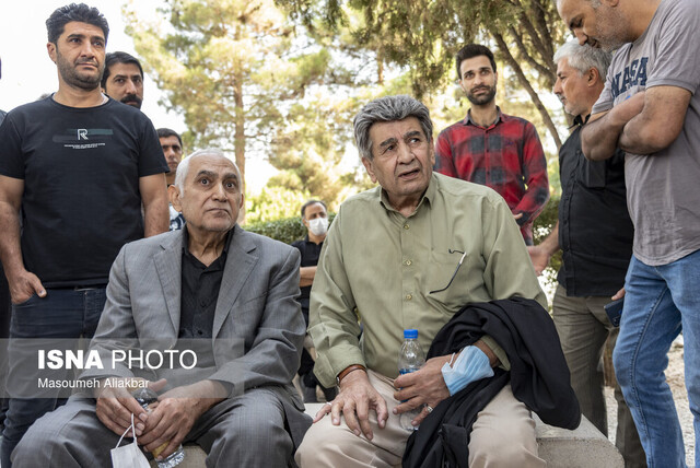 منوچهر والیزاده چه مرگهایی که به چشم دید!