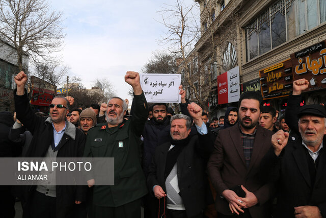 راهپیمایی مردم اردبیل در حمایت از سپاه 