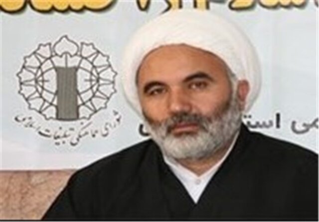 مذاکره با آمریکا خیانت به آرمان امام و خون شهداست مذاکره با آمریکا خیانت به آرمان امام و خون شهداست