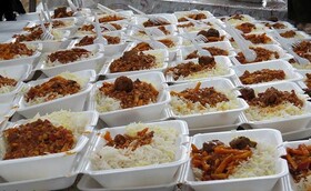 نمایش نظم و نیت خالصانه عزاداران حسینی در مراسم احسان حسینیه متبرکه "اوچدکان"