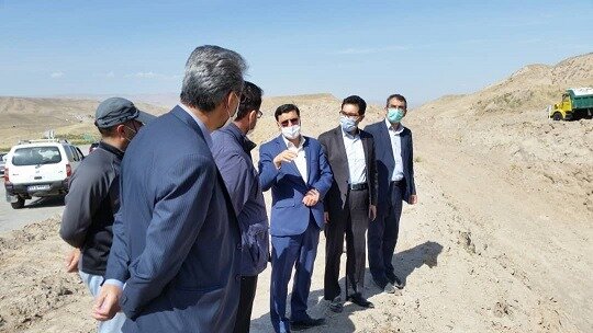 دستگاه مکانیزه ریل‌گذاری داخلی به کمک راه‌آهن اردبیل می‌آید
