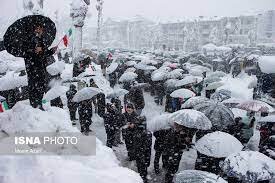 اردبیلی ها به عشق انقلاب به صحنه آمدند/راهپیمائی از جنس موتور و خودرو