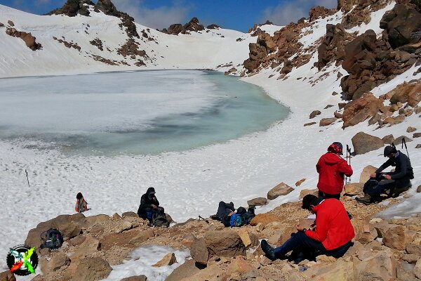 نجات یک کوهنورد 45 ساله از دامنه های کوه سبلان