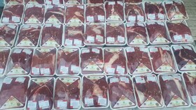 تأمین و توزیع گوشت گرم تنظیم بازار در فروشگاههای زنجیره ای و منتخب اردبیل