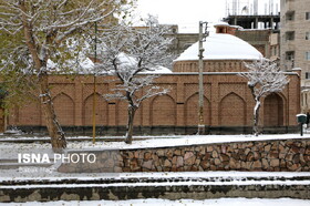 بارش اولین برف سال ۱۴۰۲ در اردبیل