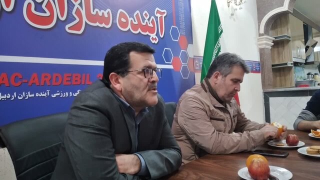 مسئولان استان از سرمایه گذاران ورزش فوتبال حمایت کنند