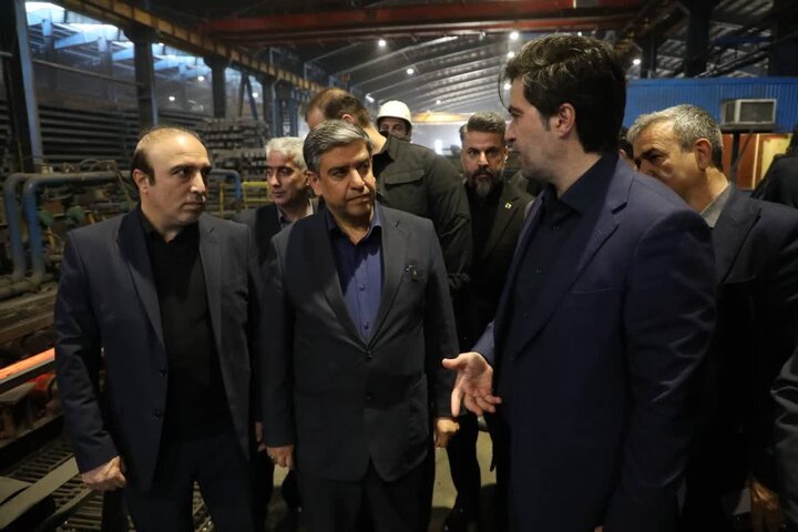 اردبیل به قطب تولید توپ ورزشی و زنجیره فولاد کشور تبدیل میشود