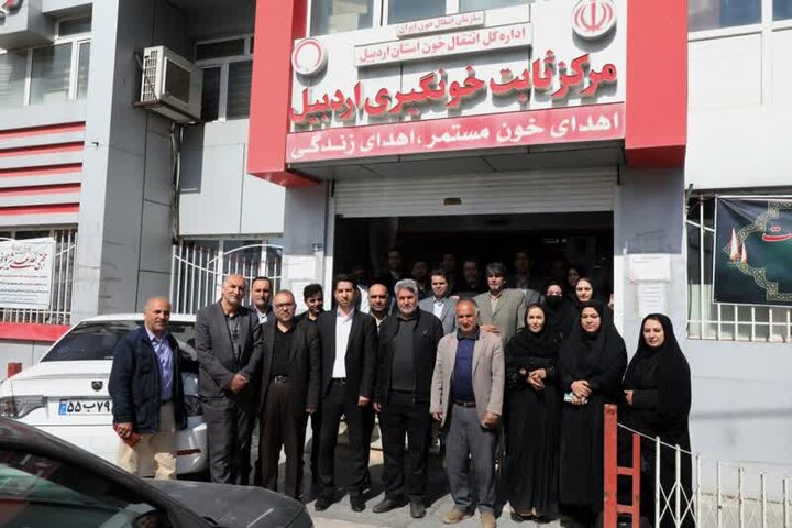 پیوستن اهالی رسانه اردبیل به پویش ملی «نذر خون» خبرنگاران اردبیلی به پویش ملی « نذر خون» پیوستند