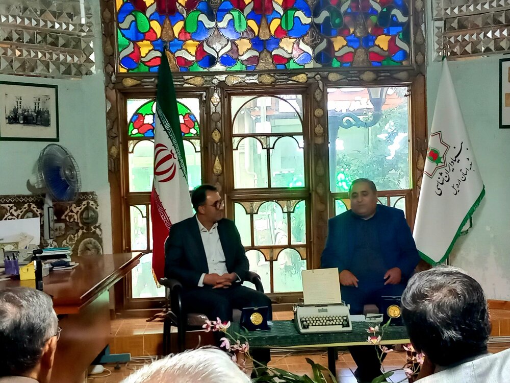 نادعلی همدانی روزنامه‌نگاری اردبیل را متحول کرد