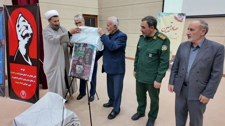 «باید برخاست»، گفتمانی برای تبیین و جهاد فکری/ ارتقای قدرت تحلیل ضرورت اجتناب‌ناپذیر امروز