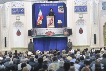 امام جمعه اردبیل: مدیریت صحنه با ایران است