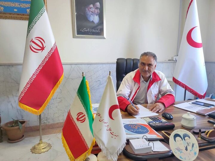 ارائه خدمات امدادی و آموزشی هلال‌احمر در تجمعات شبانه مشگین‌شهر