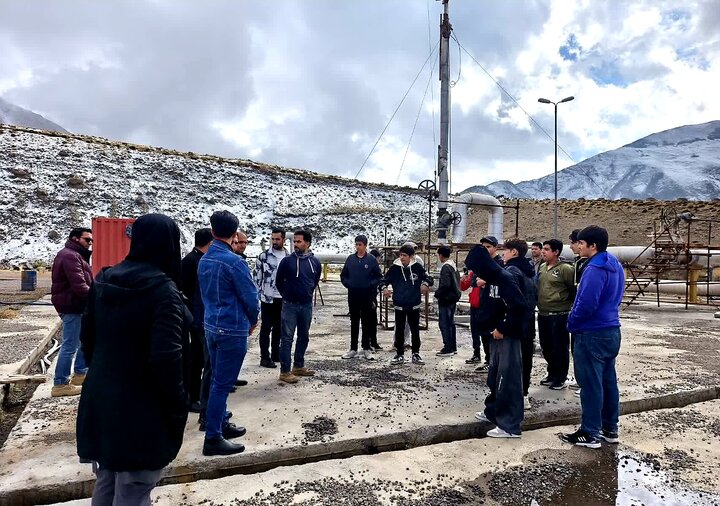 بازدید جوانان مشگین‌شهر از نیروگاه زمین‌گرمایی سبلان