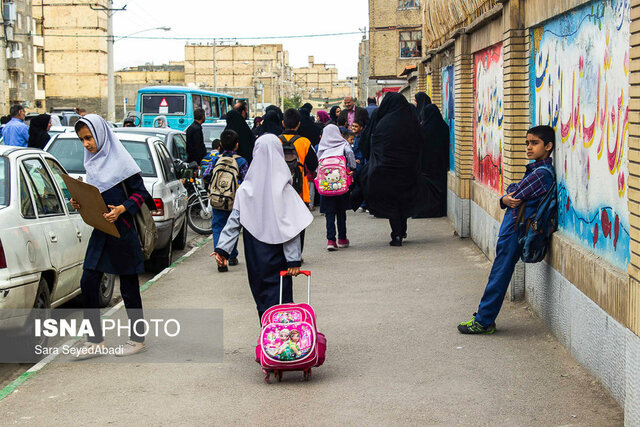 ۲ میلیارد ریال شهریه مدارس به والدین در خراسان جنوبی برگشت داده شد