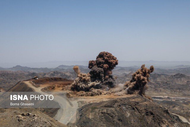  ۳۰۰۰ متر حفاری برای رسیدن به طلای "هیرد"