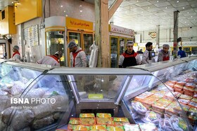 توزیع ۳۰۰ تن مرغ منجمد در بازار خراسان جنوبی