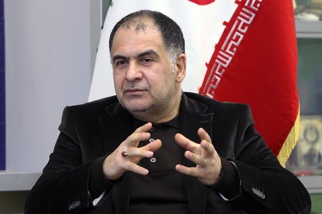 رسانه باید با عملکرد خود در سبد نیازهای خانواده بنشیند
