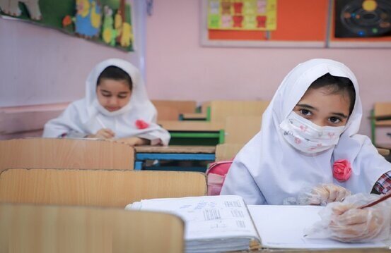  نوآموزان محروم از فضای مجازی در تابستان آموزش می‌بینند 