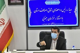 استمرار فعالیت اصناف در شرایط کرونا حائز اهمیت است