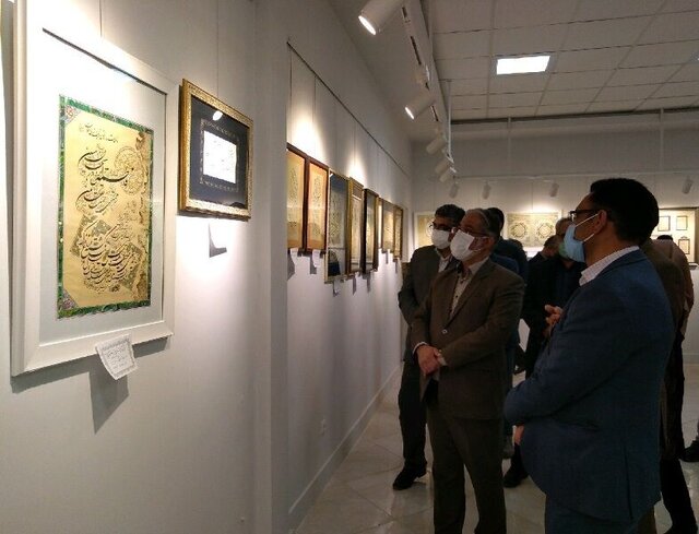 گشایش نمایشگاه آثار هنرمندان برجسته خوشنویسی در بیرجند 