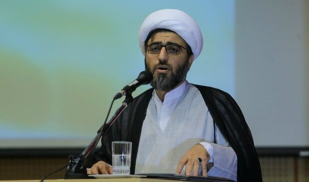 کار برای اعتلای اسلام و انقلاب تعطیل‌پذیر نیست 