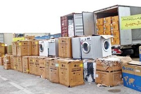 بیش از ۲ میلیارد ریال کالای قاچاق از چهار اتوبوس در خراسان‌ جنوبی کشف شد 