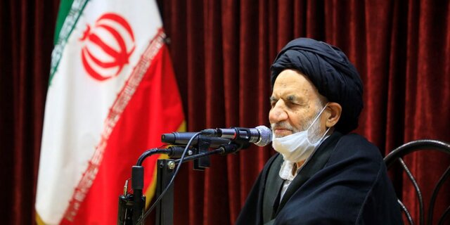 تبیین حق از باطل در میان جنگ فرهنگی دشمن ضرورت دارد  تبیین حق از باطل در میان جنگ فرهنگی دشمن ضرورت دارد