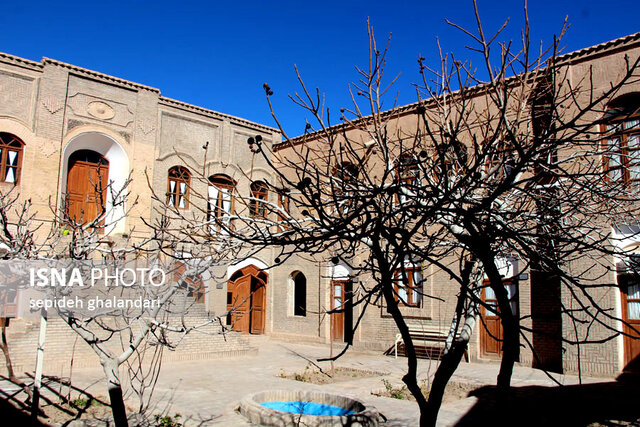 پست خانهای با قدمت ۱۰۰ سال در بیرجند