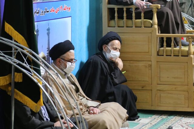 پیروزی نزدیک و گشایشها در گرو بیعت همهجانبه با ولی امر زمان است