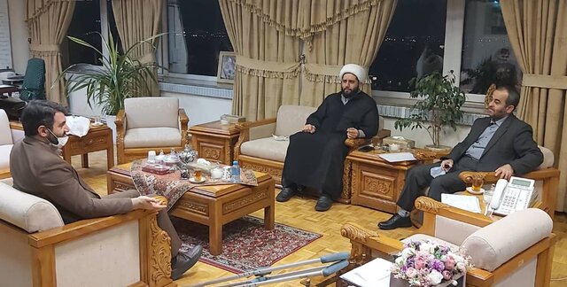نیازهای درمانی شهرستان طبس مرتفع شود 