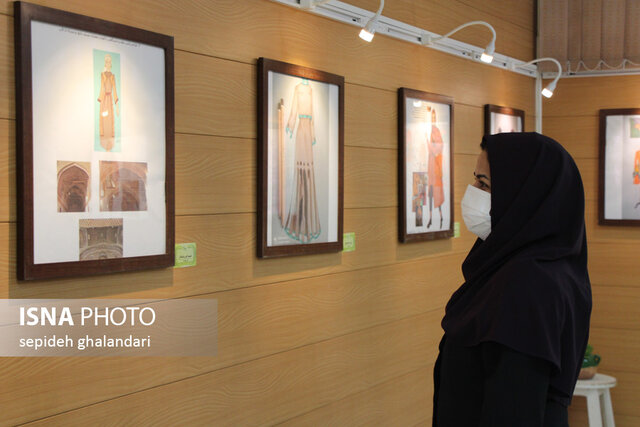 نمایشگاه آثار برگزیده جشنواره چارقد ـ بیرجند