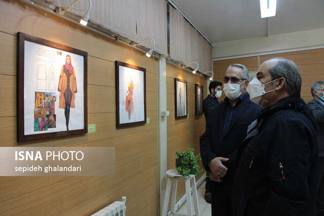 نمایشگاه آثار برگزیده جشنواره چارقد ـ بیرجند