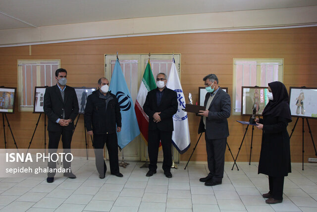 نمایشگاه آثار برگزیده جشنواره چارقد ـ بیرجند