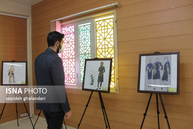 نمایشگاه آثار برگزیده جشنواره چارقد ـ بیرجند