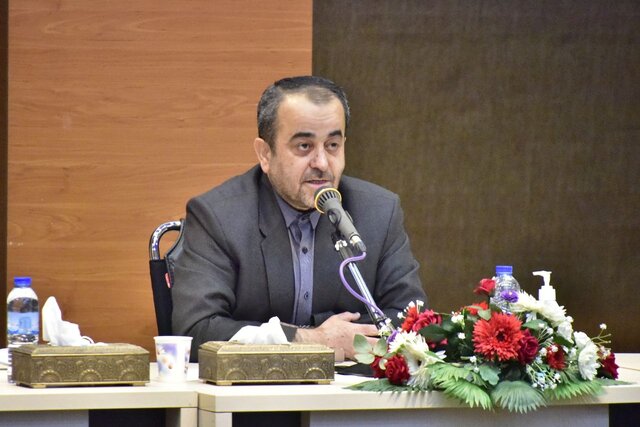 فرماندار شهرستان‌ها نگاه کلان به توسعه داشته باشند
