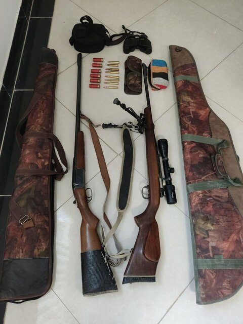 دستگیری ۵ شکارچی غیربومی در پناهگاه حیات وحش نایبندان طبس دستگیری ۵ شکارچی غیربومی در پناهگاه حیات وحش نایبندان طبس