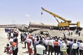 اعزام تیم‌های امنیتی به محل حادثه خروج قطار مشهد _ یزد