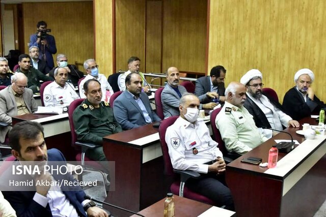 نشست بررسی ابعاد حادثه طبس با حضور وزیر کشور 