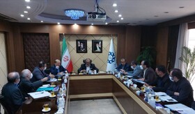 پیگیری پروژه راه آهن در نشست استاندار خراسان جنوبی با مدیران صندوق توسعه ملی