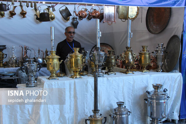 هفت رنگ صنایع دستی اقوام در نمایشگاه بیرجند