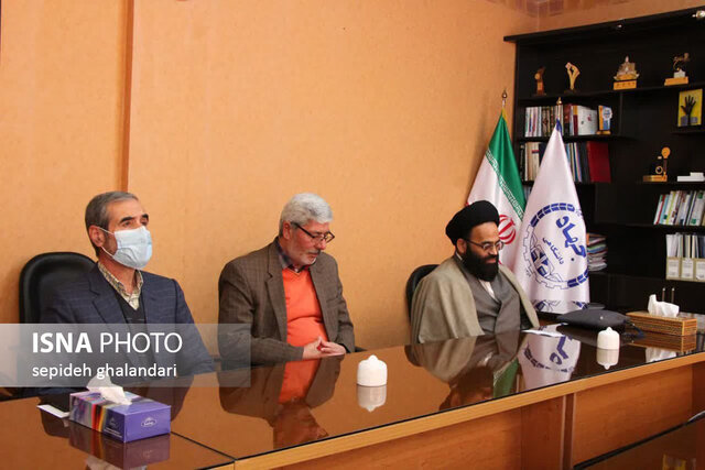 نشست مشترک خیران قاینی با سرپرست جهاددانشگاهی خراسان جنوبی