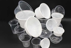 از ظروف پلاستیکی فقط برای ذخیره غذاهای سرد استفاده کنید