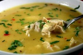 سوپ مرغ جایگزینی مناسب برای جبران آب از دست رفته بدن
