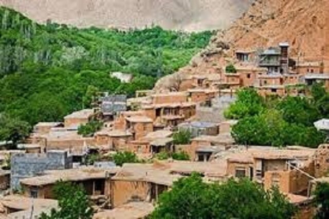 ۱۰ روستا در خراسان شمالی در معرض سنگ افتان/
اهالی روستای اسفیدان تمایلی برای جابجایی ندارند