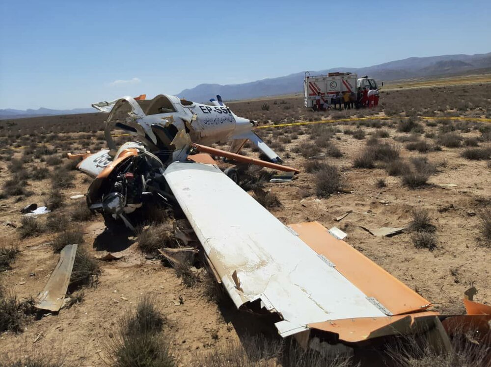 دو کشته در پی سقوط هواپیمای آموزشی در گرمه