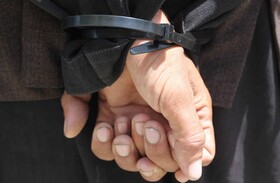 عاملان سنگ پرانی به خودروها در پاسارگاد دستگیر شد