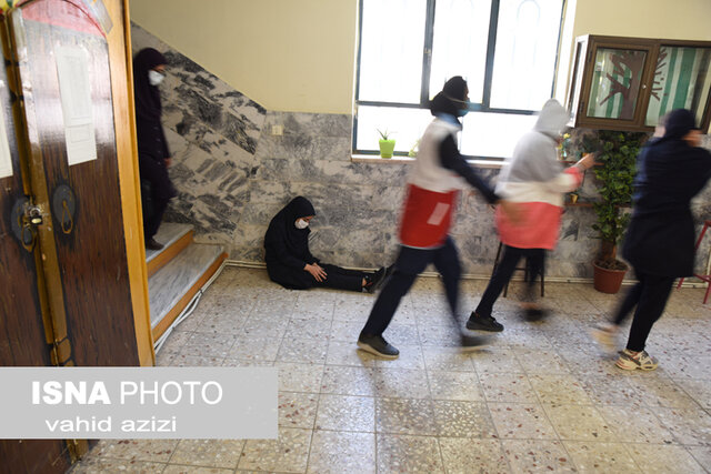 /گزارش تصویری/ بیست و سومین مانور مانور ایمنی در برابر زلزله در مدارس بجنورد