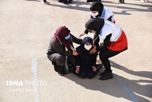 /گزارش تصویری/ بیست و سومین مانور مانور ایمنی در برابر زلزله در مدارس بجنورد