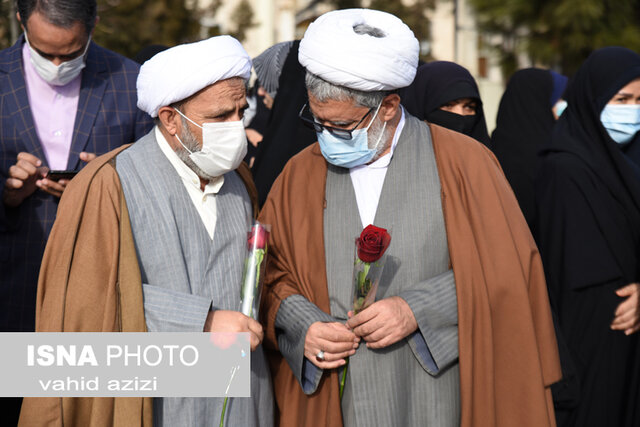 استقبال مردم خراسان شمالی از خانواده شهید «خدارحم گل آور داریونی»